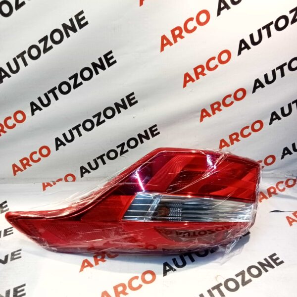 TAIL LIGHT CRETA T1 RH HYU 92402A0000
