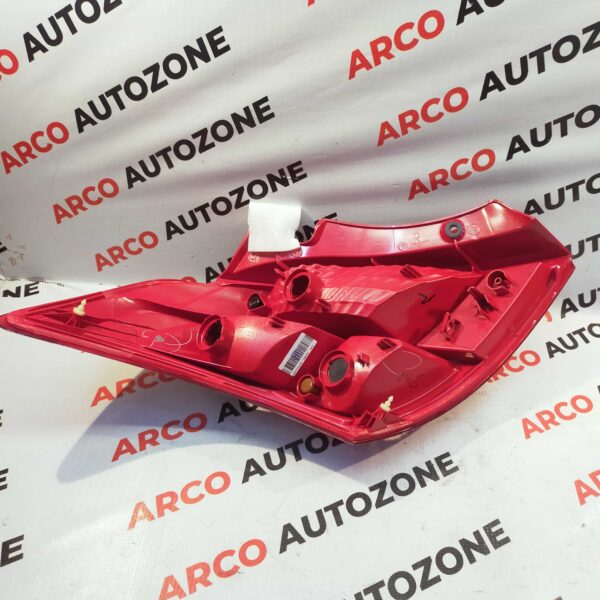 TAIL LIGHT SWIFT 12 RH MGP 35650M74L00