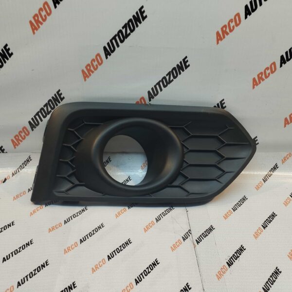 FOG LAMP CVR CITY T8 RH HOLE HDDCT8FLCR