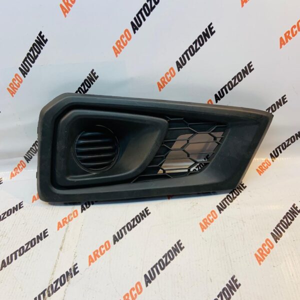 FOG LAMP CVR AMAZE 18 RH HOLE PACK BOTH