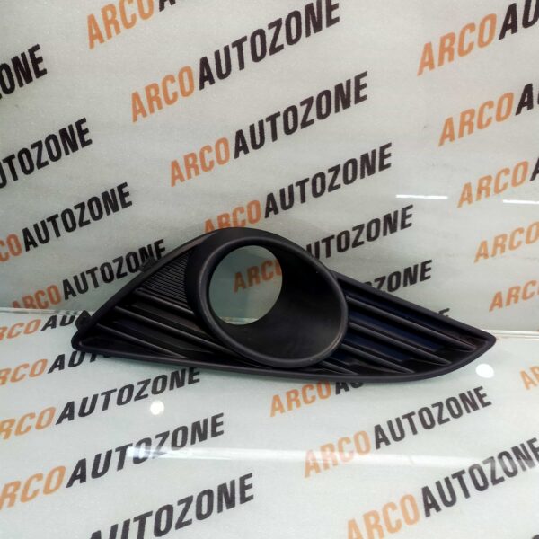 FOG LAMP CVR RITZ T2 HOLE LH MGP 71761M85L00