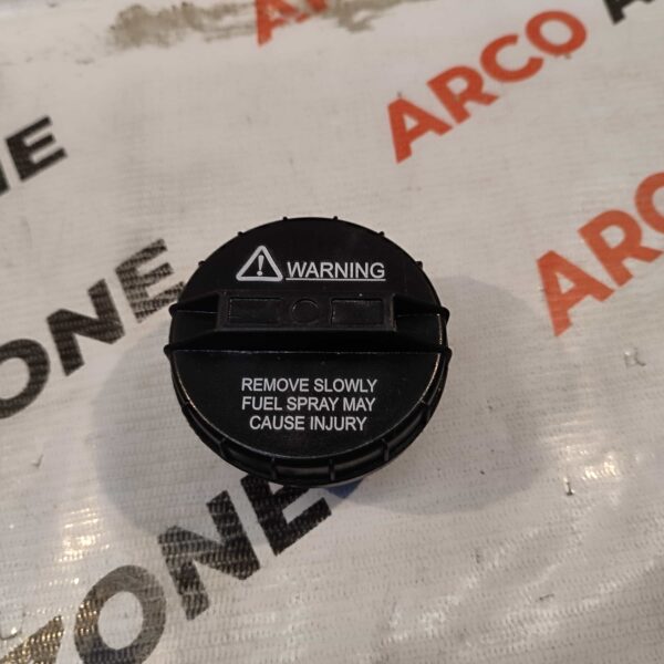 FUEL TANK CAP UNIVERSAL