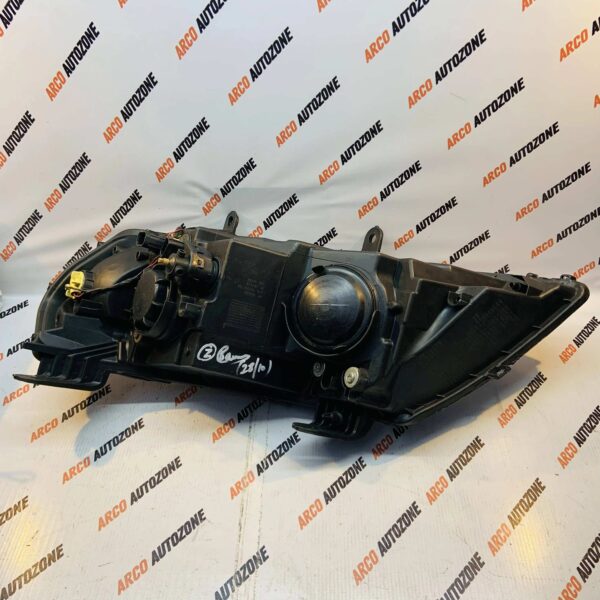 HEAD LIGHT XUV 500 RH  HEAD