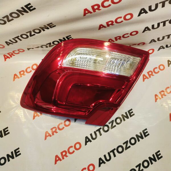 TAIL LIGHT DZIRE 22 LED RH MOTH TLMS041OR