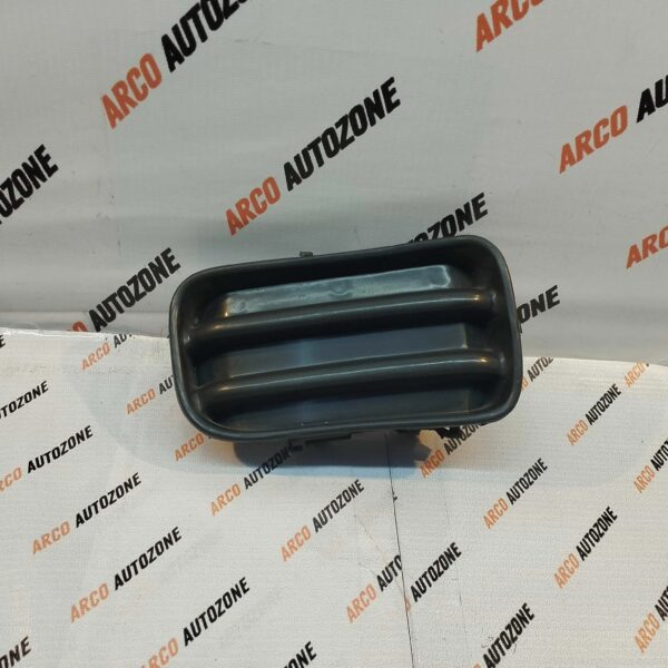 FOG LAMP CVR TAVERA LH LOC