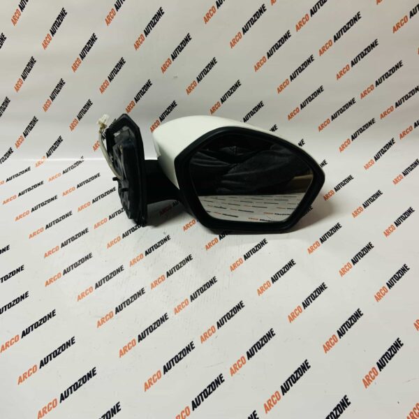 SIDE GLASS NEXON 5 WIRE RH LOT