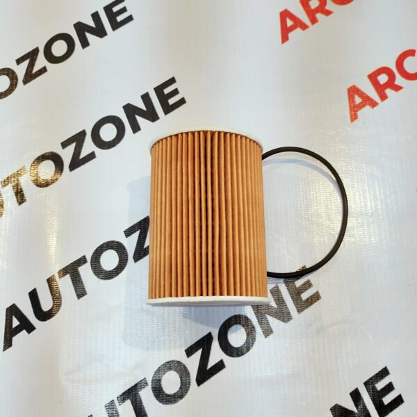 OIL FILTER W204 W211 W212 MAHLE OX380