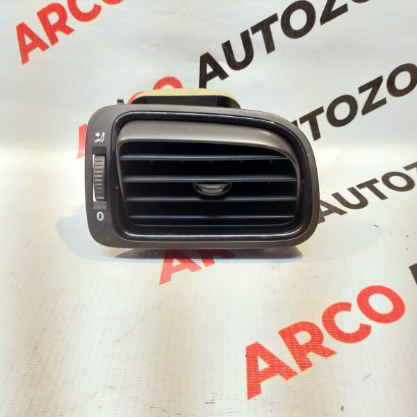 AC VENT POLO VENTO BLACK RH 6R0819704