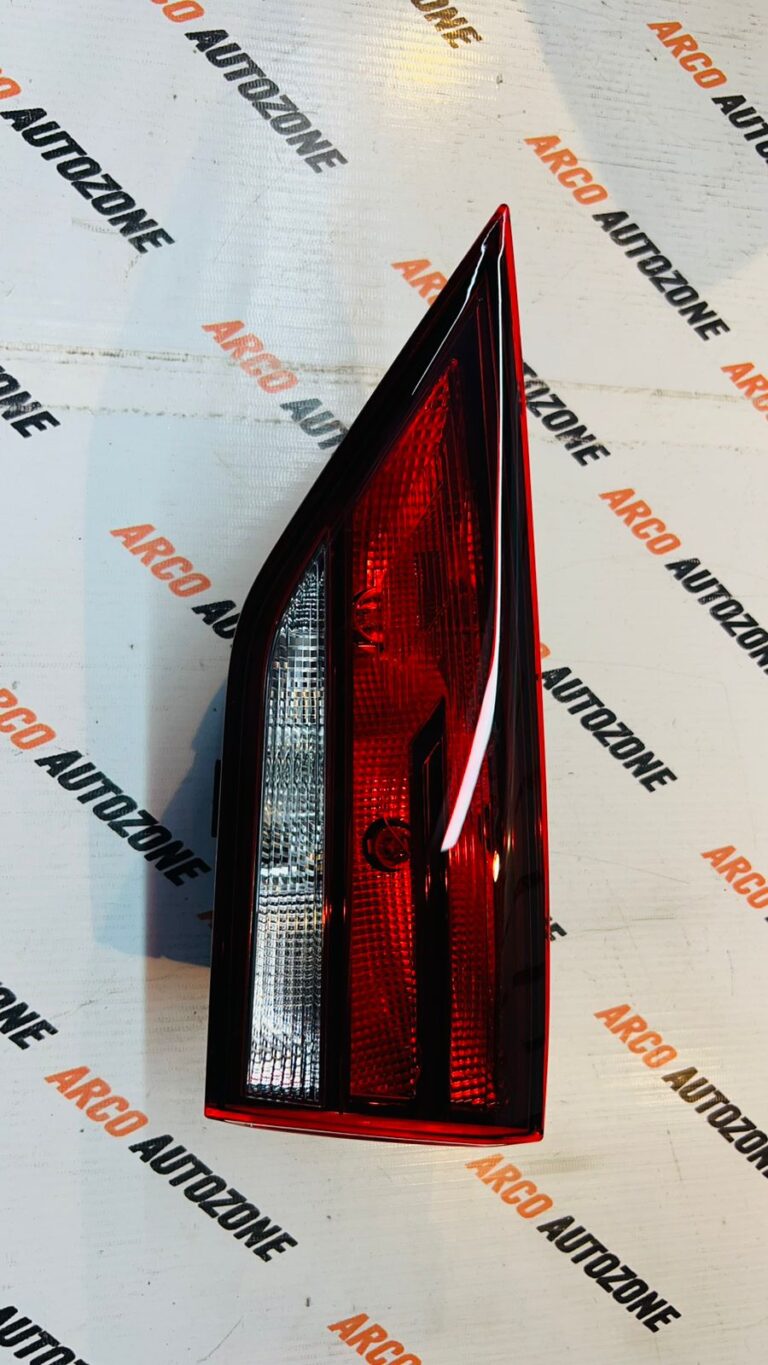 DICKY LIGHT AUDI A3 RIGHT NON LED 714081200801