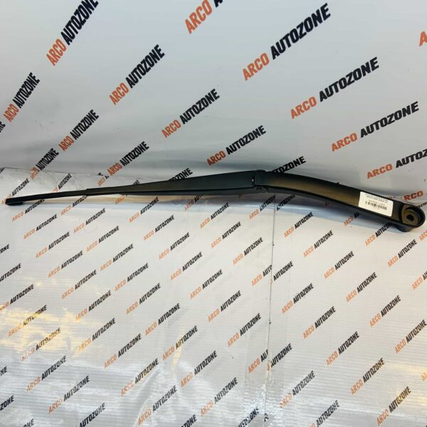 WIPER ARM VENUE LH