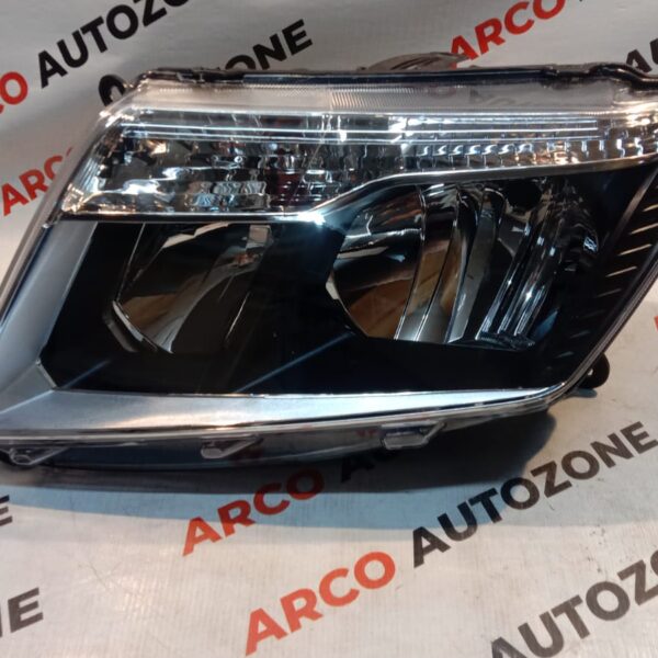 HEAD LIGHT TERRANO LH 5 PIN IMP