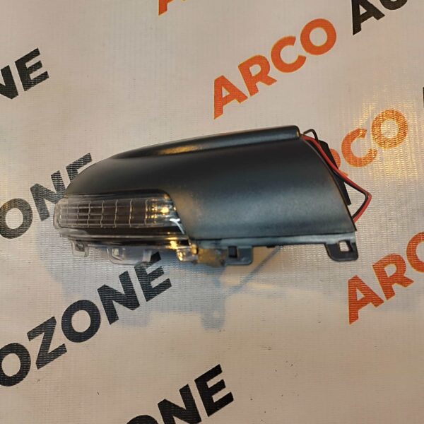 SIDE MIRROR INDICATOR SKODA YETI LEFT