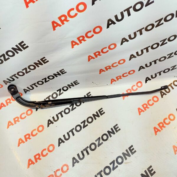 WIPER ARM AMAZE 18 RIGHT LOT
