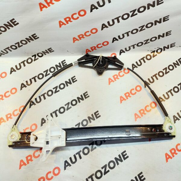 GLASS MACHINE OCTAVIA NM REAR RIGHT WITHOUT MTR DIAMOND 5E0839462