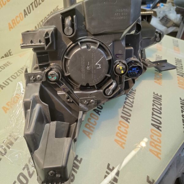 HEAD LIGHT I20 20 RH HYU 92102T7000