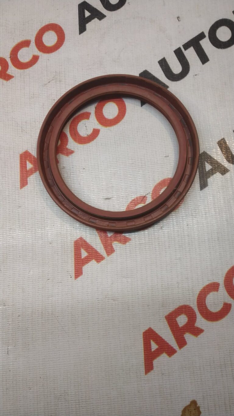 MAIN OIL SEAL SCORPIO
