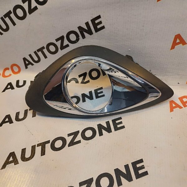 FOG LAMP COVER MICRA T2 CHROME LEFT 622573HN0B