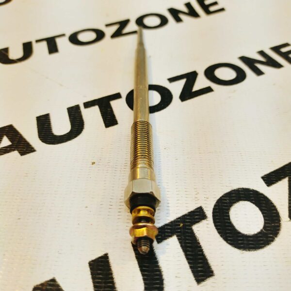 HEATER PLUG INNOVA T4 FEBI