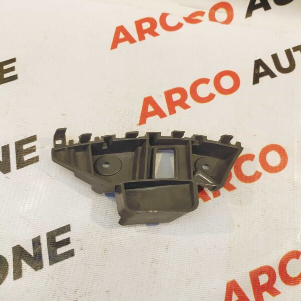 FRONT BUMPER BRACKET JETTA T2 LEFT SMALL VW 5C6807183