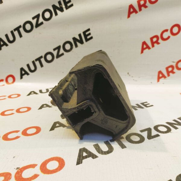 GEAR MOUNTING SCORPIO T1 AMP 7112