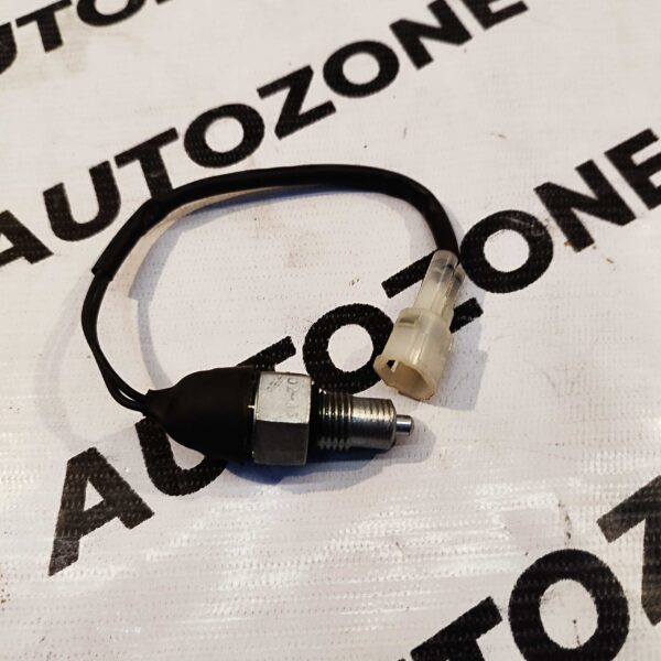 REV LIGHT SWITCH ESTEEM ALTO800 BALENO SX4 WAGONR WITHOUT WIRE MINDA SW0834