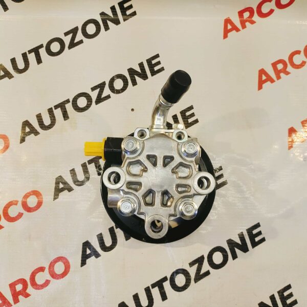 POWER STEERING PUMP XUV500 OXMO