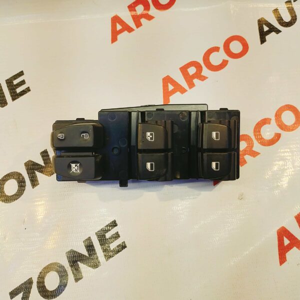 POWER WINDOW SWITCH MAIN VERNA 18 HYU 93570H6000