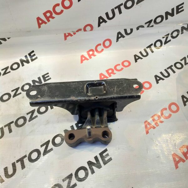 ENGINE MOUNTING ETIOS PETROL RIGHT TYT 123050Y031