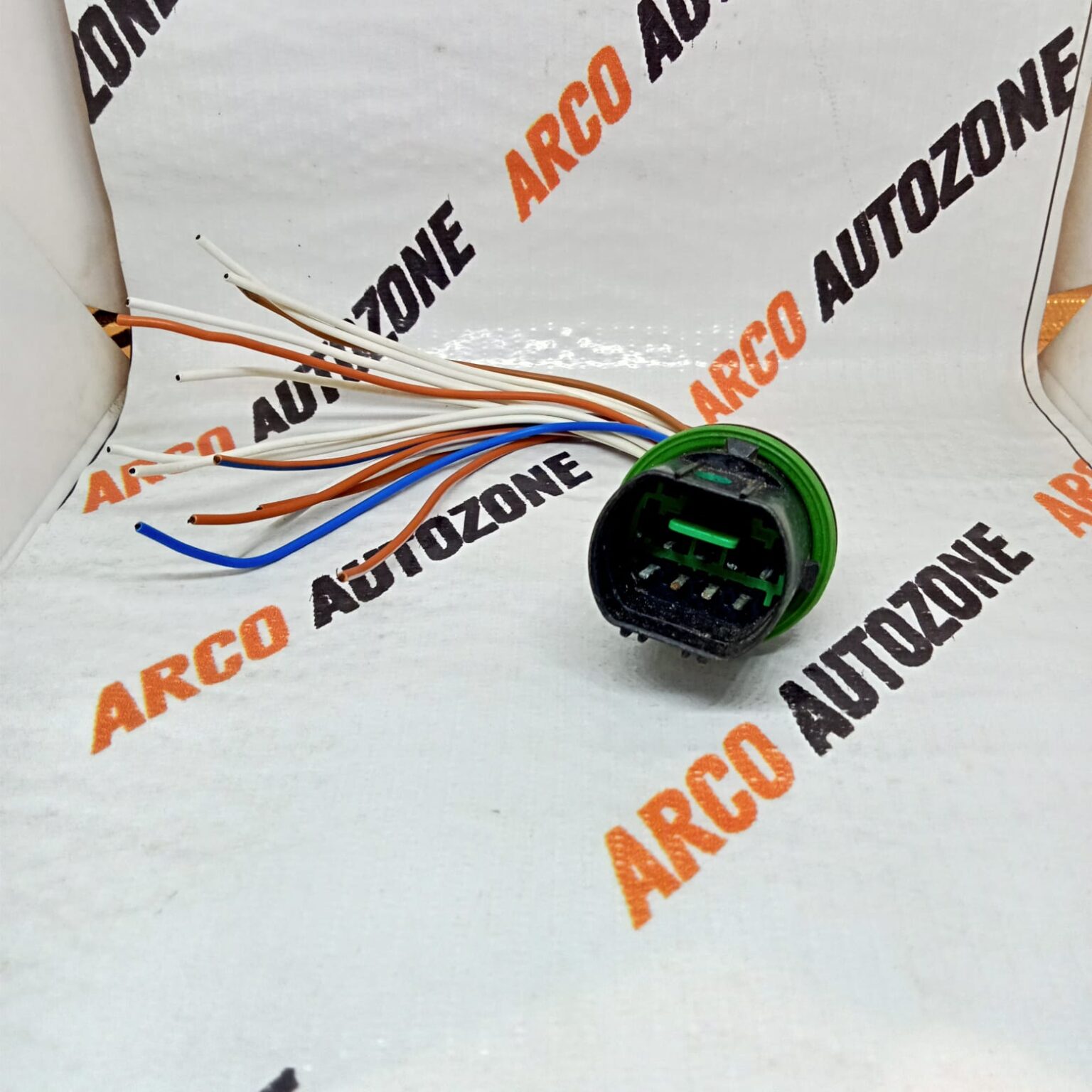 COUPLER CRETA VENUE HEADLIGHT MALE GREEN 14PIN