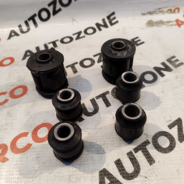 REAR BUSH KIT ACCENT SET OF 6 CARDEX
