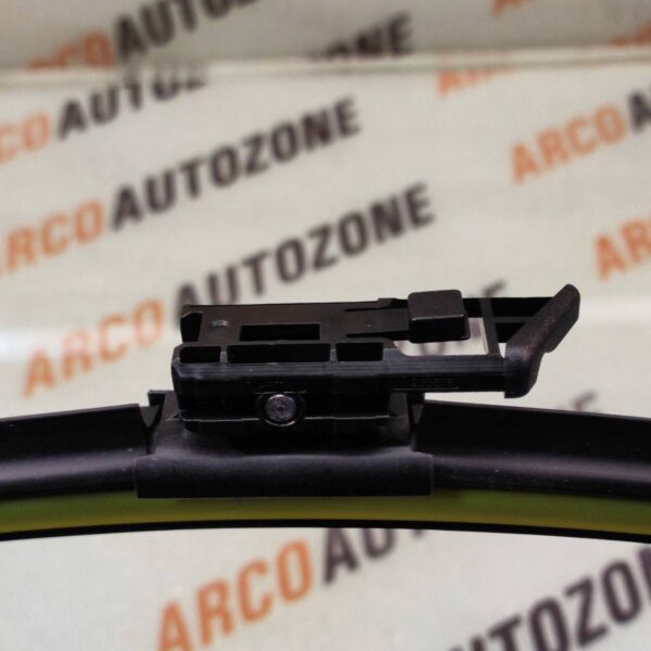 WIPER BLADE RH HECTOR XUV 700 24 VALEO 589644