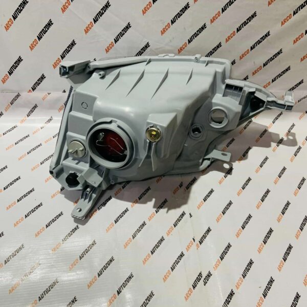 LIGHTING HEAD LIGHT ETIOS RIGHT AUTO ILH00842RH