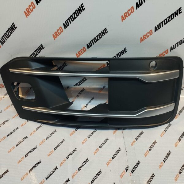 FOG LAMP CVR Q7 NM RH 4M0807682