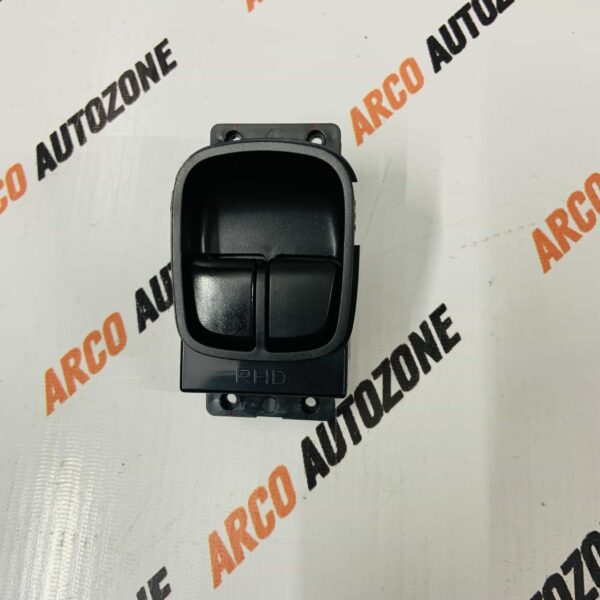 POWER WINDOW SWITCH MAIN EON HYU 935704N0004X