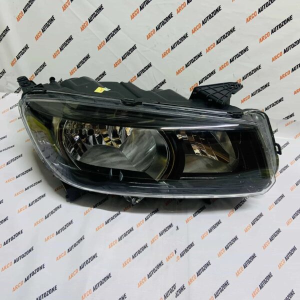 HEAD LIGHT BREZZA RH LUMAX 134HLABRZMR