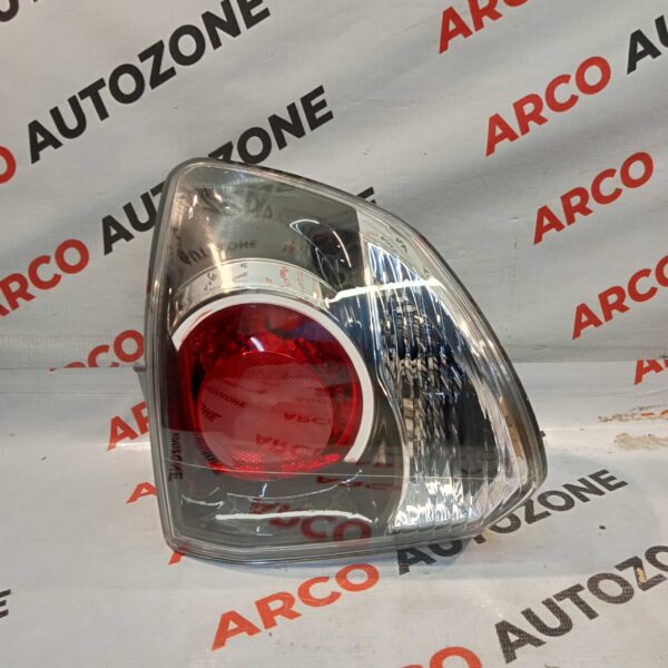 LIGHTING TAIL LIGHT FORTUNER T2 RIGHT BLACK CASP 815500K190