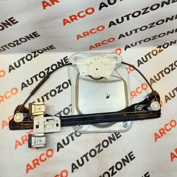 GLASS MACHINE FABIA FRONT RIGHT WITHOUT MTR DIAMOND 5J4837462