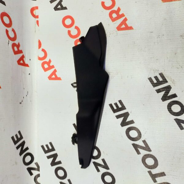 COWEL TOP KONE DZIRE 18 RIGHT MGP 72371M56R005PK