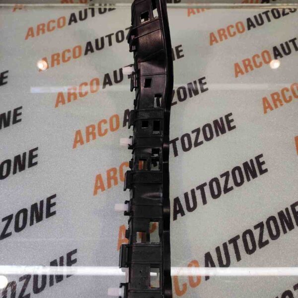 RR BUMPER BKT EON RH HYU 866144N000