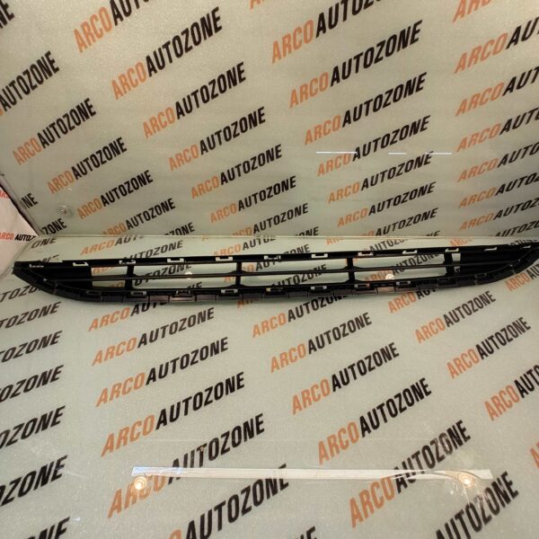 LOWER GRILL VERNA 18 HYU 86561H6000