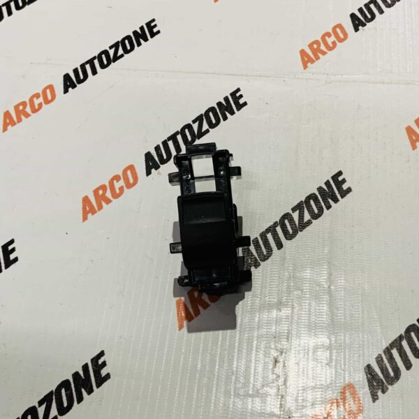 POWER WINDOW SWITCH SINGLE ETIOS LIVA LEFT
