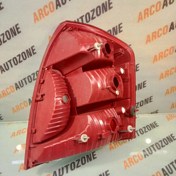 LIGHTING TAIL LIGHT VERNA T1 RIGHT HYU 924020P000