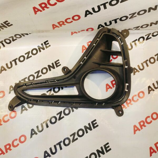 FOG LAMP COVER GRAND T2 LEFT HYU 86527B4500