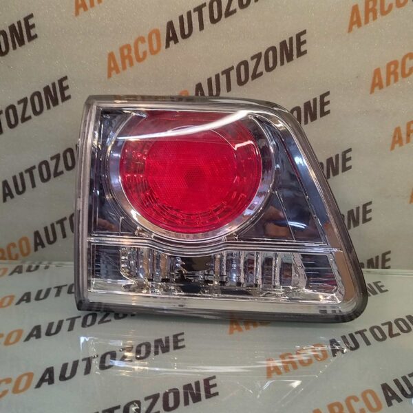 DICKY LIGHT FORTUNER T2 LEFT CHROME CASP 815900K030