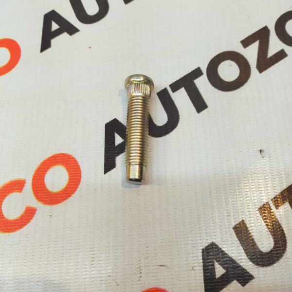 WHEEL STUD CRUZE GM J09595179