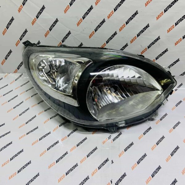 LIGHTING HEAD LIGHT ALTO 800 T1 WHITE RIGHT INDO LIGHT