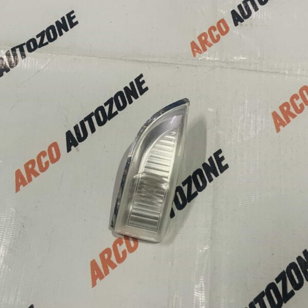 SIDE MIRROR INDICATOR DUSTER RIGHT
