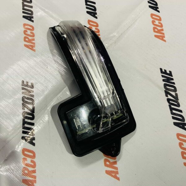 SIDE MIRROR INDICATOR BALENO CELERIO RIGHT IGNIS VITARA HYRYDER
