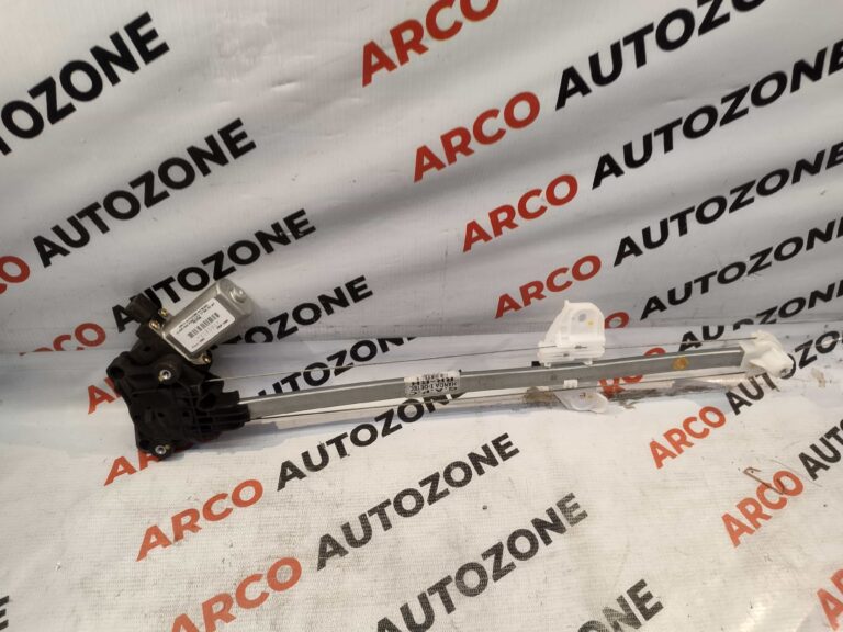 GLASS MACHINE CITY T7 REAR RIGHT WITH MOTOR 72710T9AT01