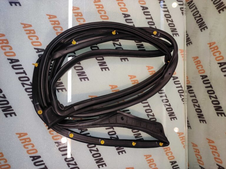 DOOR RUBBER VERNA 18 REAR LEFT IMP